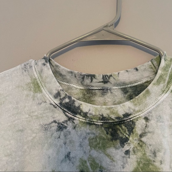 urban Outfitters urban renewal crewneck - Picture 3 of 3